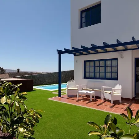 Lobos Playa Blanca (Lanzarote)