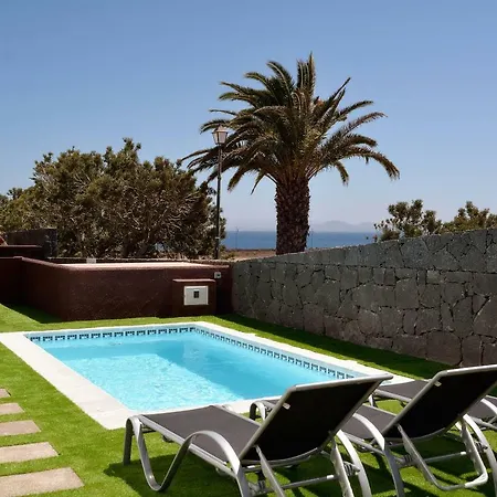 Lobos Playa Blanca (Lanzarote)