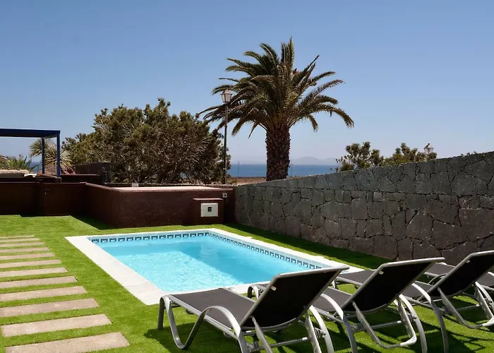 Lobos بلايا بلانكا